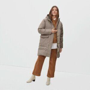 Everlane ReNew Long Puffer in Burnt Sugar XS